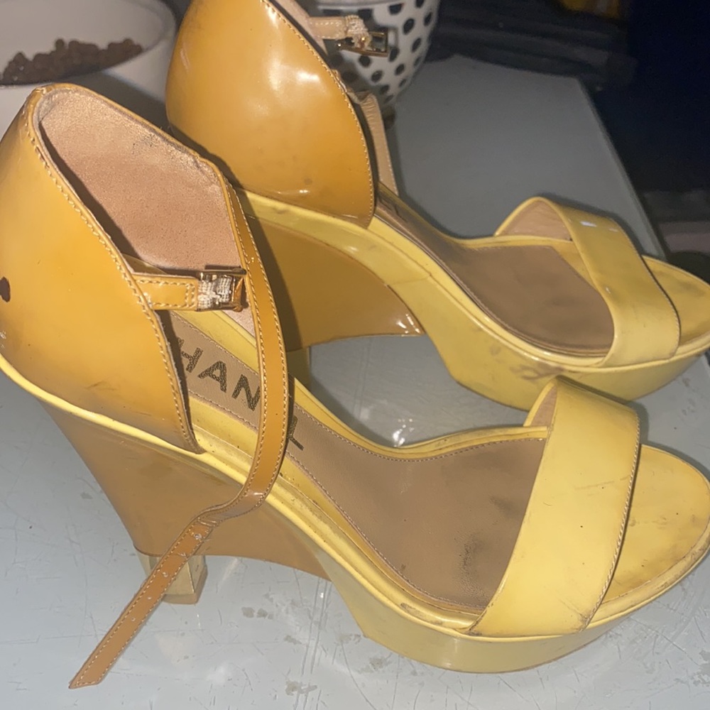 Chanel patent leather shoe